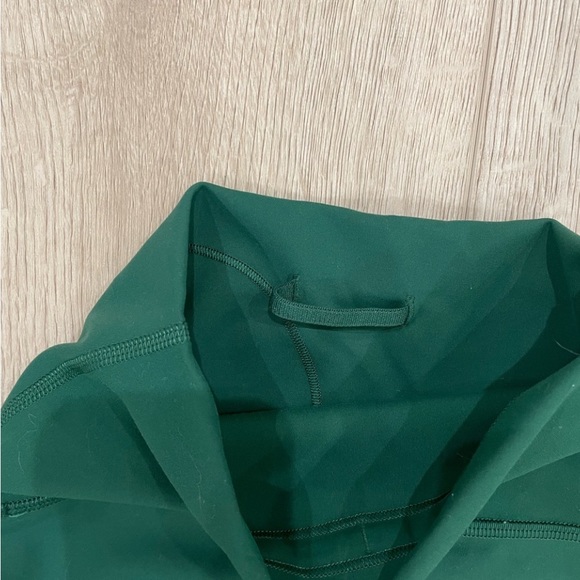 Lululemon align size 0 28 inch winter green - Picture 6 of 7